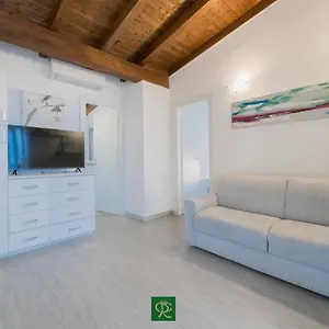 Albatros Aparthotel